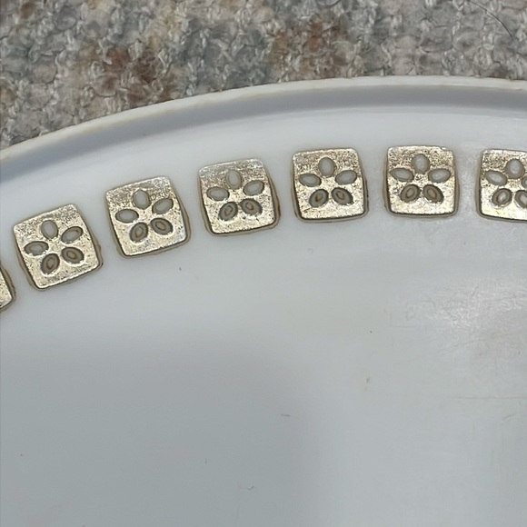 Vintage Rubbermaid turn table - Picture 3 of 12